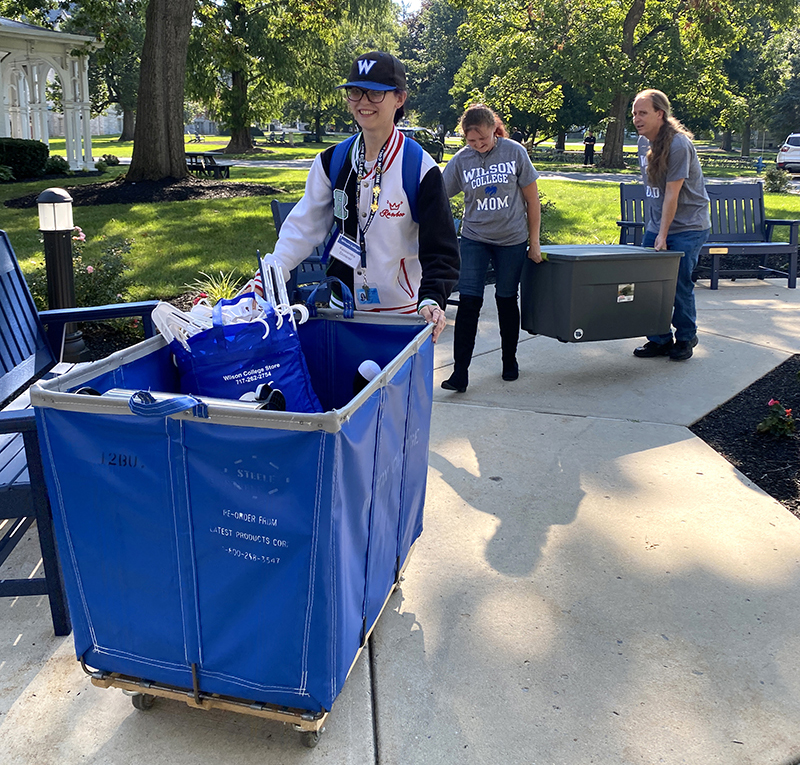 Moving In for Fall 2022 Wilson Edu